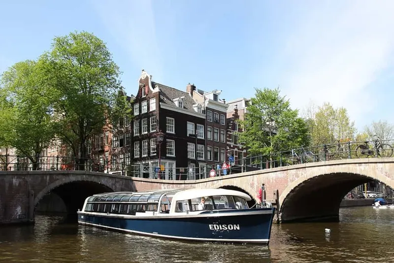 75-Minute Classic Canal Cruise & Snack Option — a boat tour from Amsterdam, Netherlands