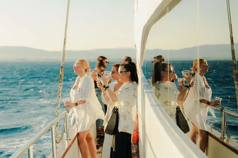 Luxury Cruise to Agistri, Moni & Aegina with Lunch & Drinks — a boat tour from Athens, Greece