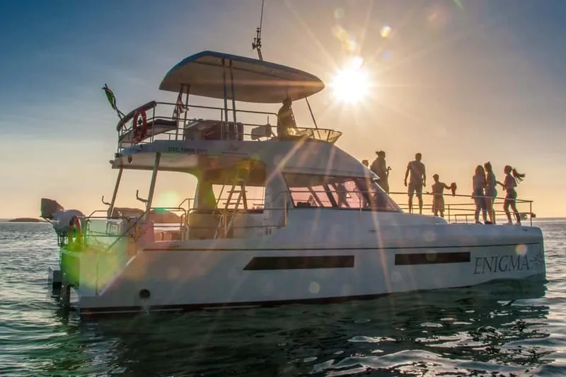 1.5-Hour Luxury Sunset Cruise with Prosecco — a boat tour from Cape Town, South Africa