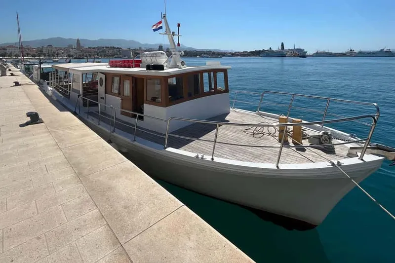 Dubovica Bay and Pakleni Islands Tour with Snack — a boat tour from Hvar, Croatia