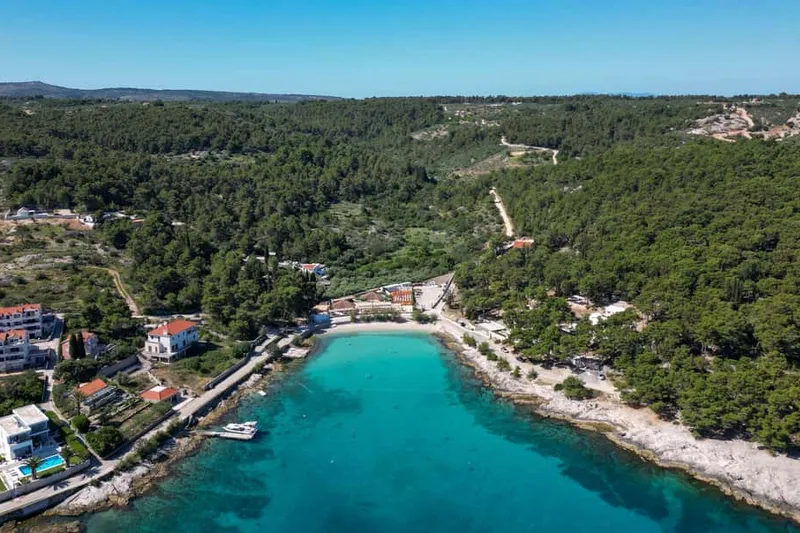 Blue Lagoon Brač Swim & Optional Lunch — a boat tour from Split, Croatia