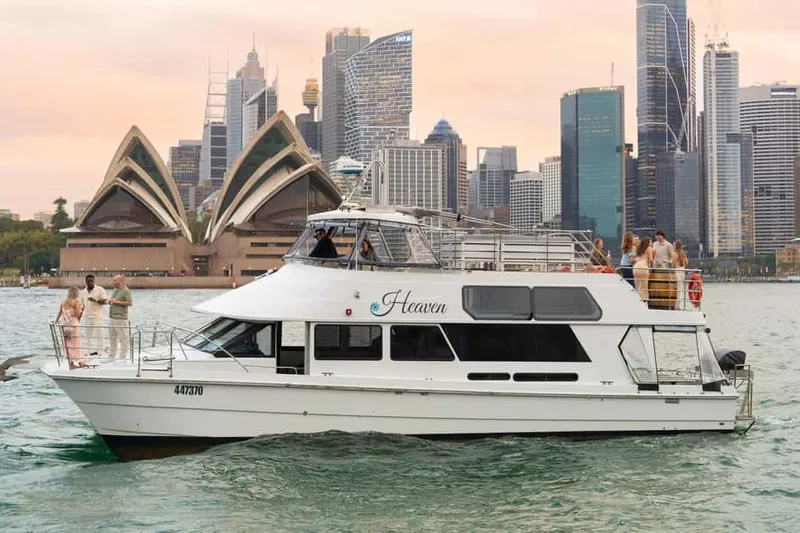 Golden Glow Sunset Harbour Cruise with 1 Drink — a boat tour from Sydney, Australia